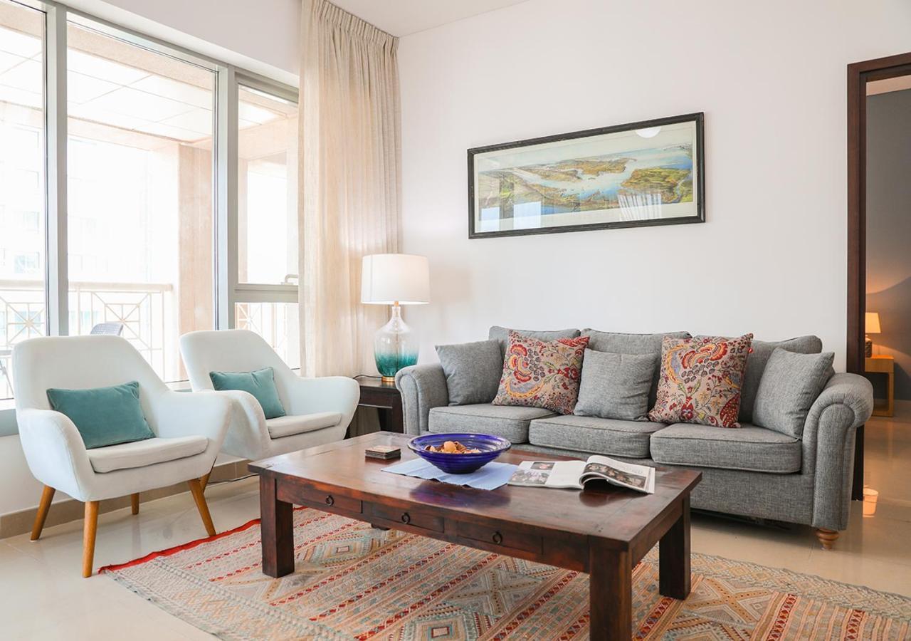 דובאי Nasma Luxury Stays - Fancy Apartment With Balcony Near Burj Khalifa מראה חיצוני תמונה