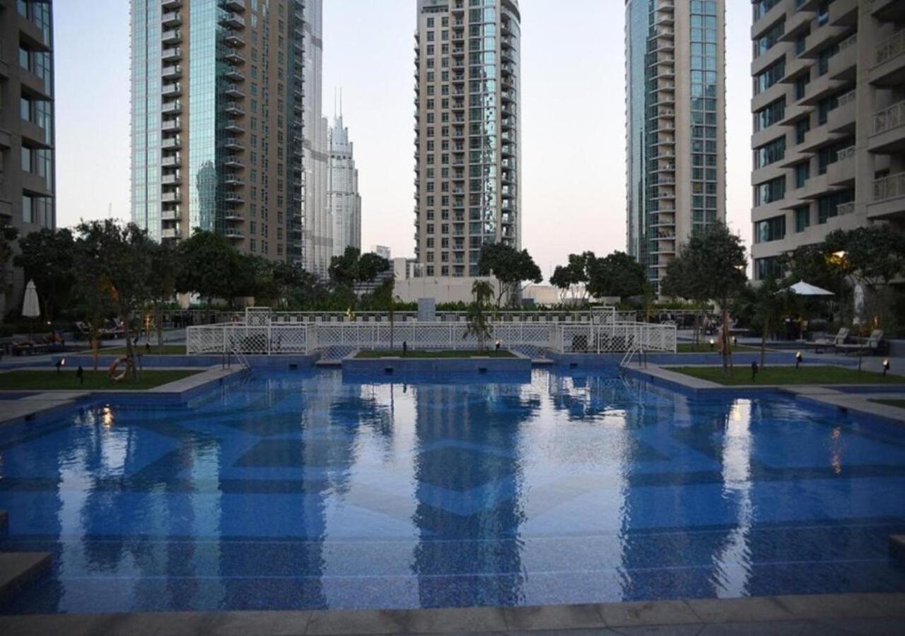 דובאי Nasma Luxury Stays - Fancy Apartment With Balcony Near Burj Khalifa מראה חיצוני תמונה